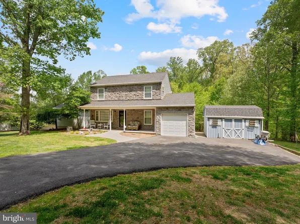 41 Dogwood Ln, Aston, PA 19014