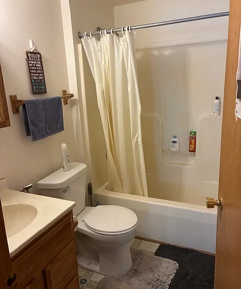 1144 E Mifflin St #2 — Photo 5