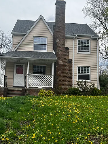 20503 Raymond St Photo 1