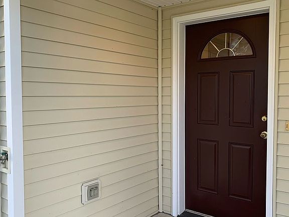 3rd image of 16789 165th Ave SE