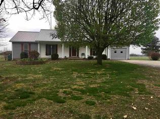 631 Twin Hill Rd, Mayfield, KY 42066