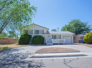 2805 June St NE, Albuquerque, NM 87112