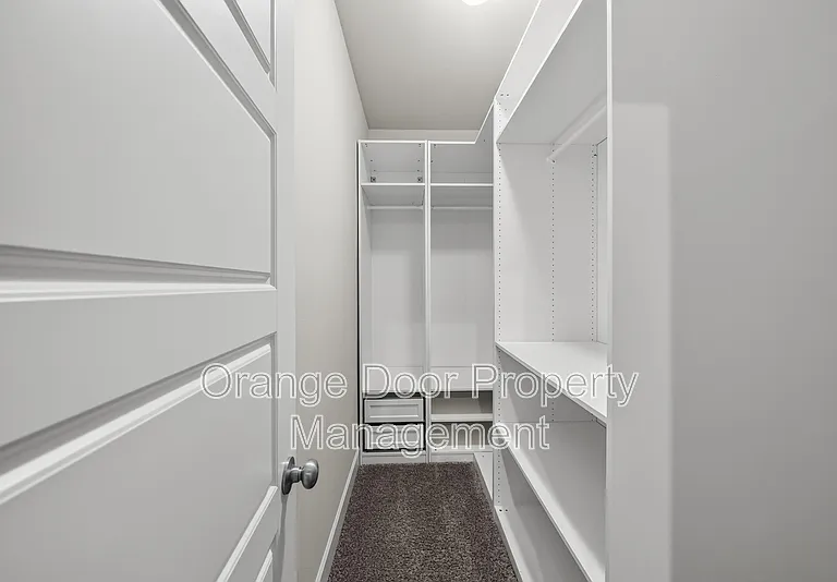 18311 SE 248th St — Photo 35