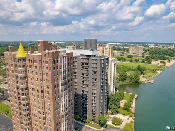 8200 E Jefferson Ave APT 1010, Detroit, MI 48214