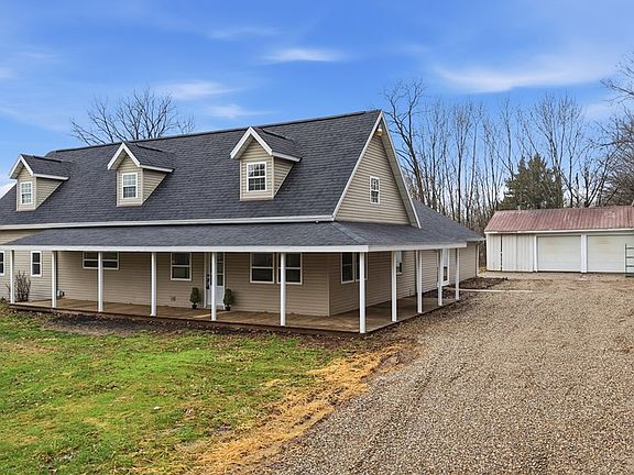 3rd image of 3854 Needham Rd