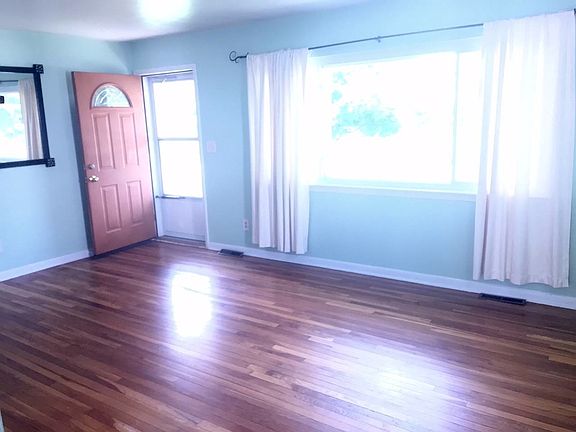 Living room (Color is actually the light green of the other