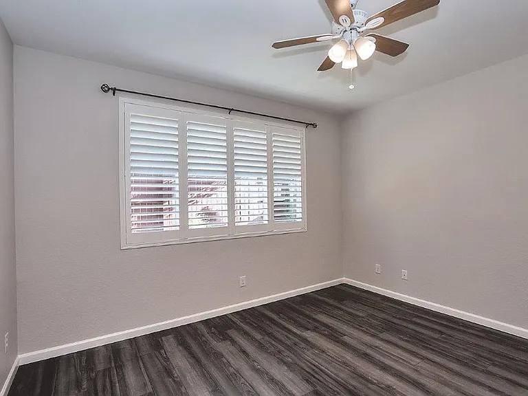9049 Hourglass Cir — Photo 22