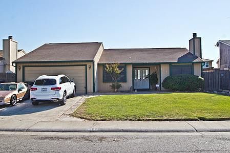 1st image of 8692 Tiogawoods Dr