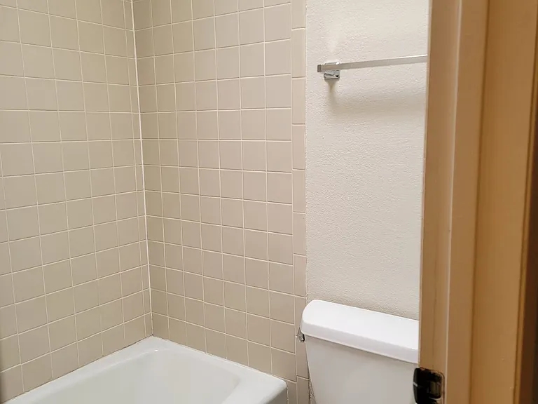 1511 Vanderbilt Dr #1511 — Photo 13