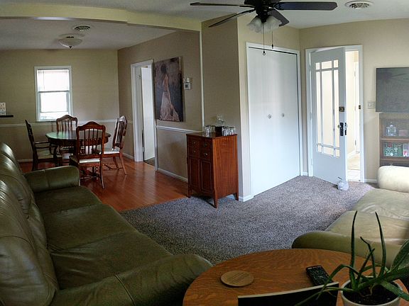 Family Room to Dining Room