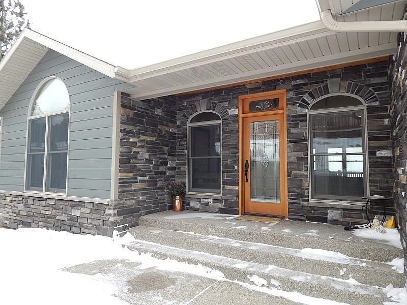 1st image of 2205 Deerfield Ln