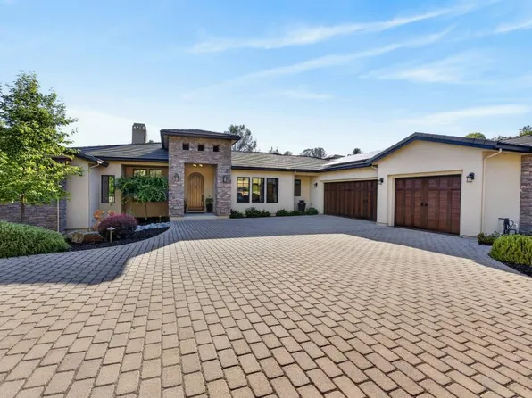 23310 Darkhorse Dr, Auburn, CA 95602