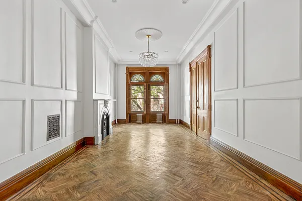 Rented by Compass | media 3