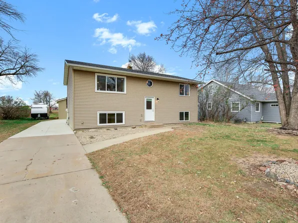 8600 1st Ave W, Clear Lake, MN 55319