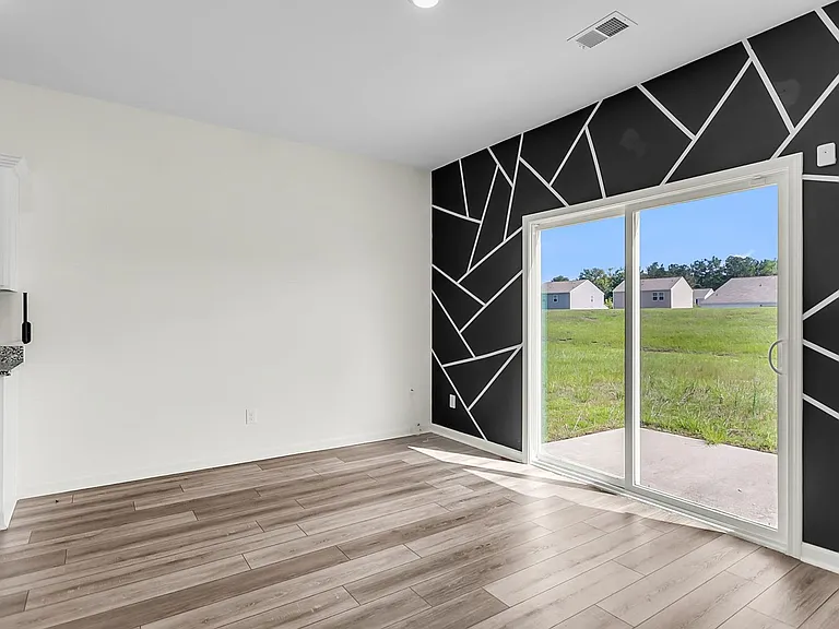 424 Pender Woods Dr — Photo 12