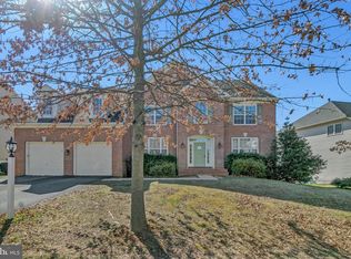 2072 Powells Landing Cir, Woodbridge, VA 22191