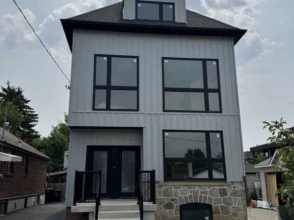 99 Ypres Rd, Toronto, ON M6M 1P2
