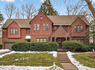 49 Kenwood Ave, Davenport, IA 52803