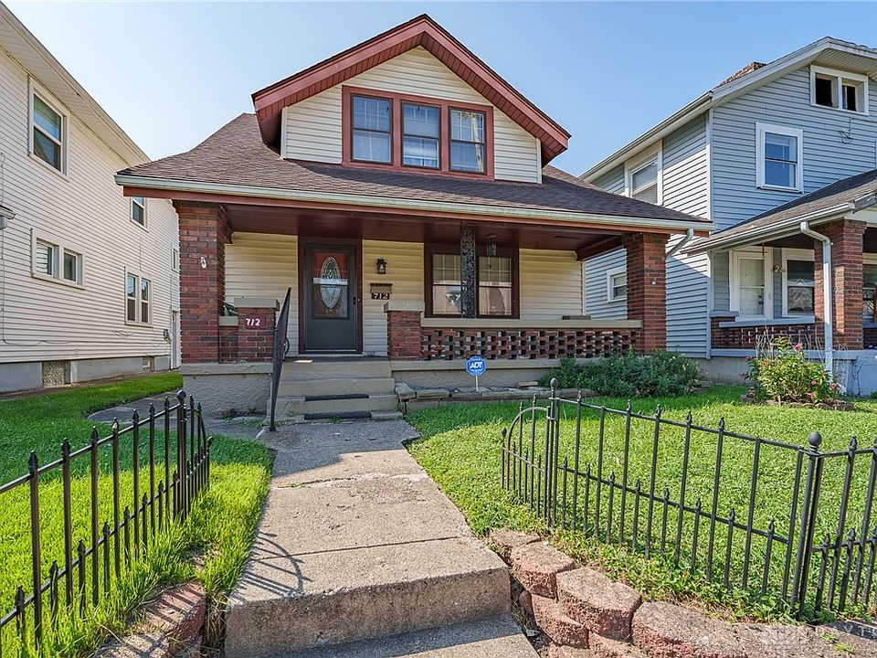 1st image of 712 Huffman Ave
