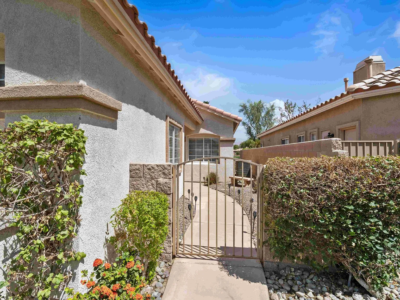 3 bed, 1898 sqft, $8,000 — Photo 3