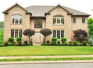 1638 Blackburn Heights Dr, Sewickley, PA