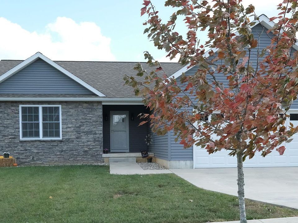 1st image of 7489 W Raymond Run