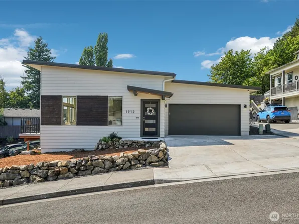 1912 N 18th Place, Washougal, WA 98671