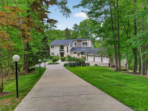 4496 Occoquan View Ct, Woodbridge, VA 22192
