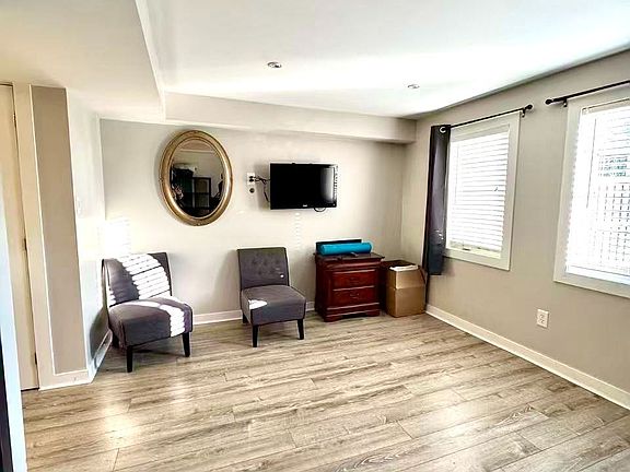 4th image of 12 Bonello Cres