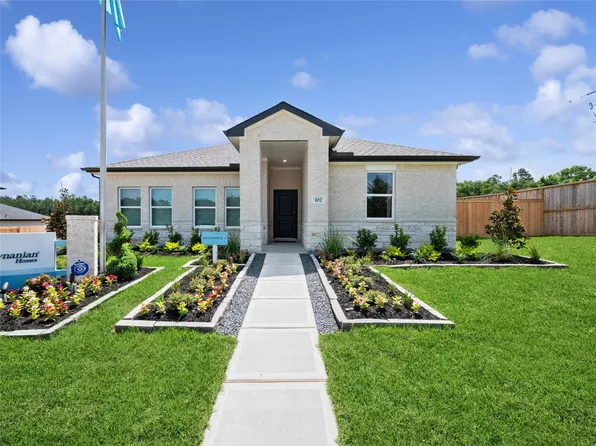 102 Lantana Ln, Huntsville, TX 77340