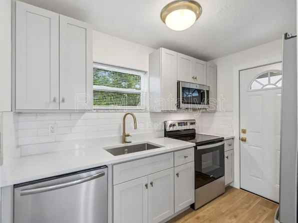 6905 1/2 N Duncan Ave APT A, Tampa, FL 33604