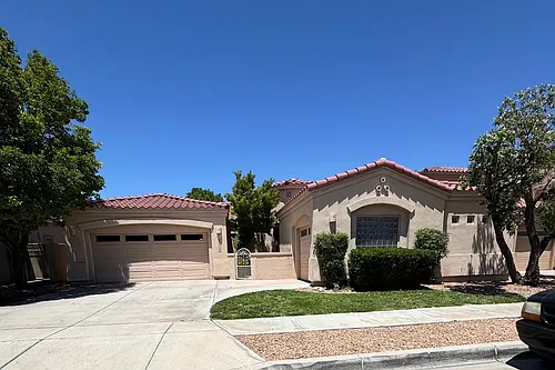 5215 Old Adobe Trl NW Photo 1