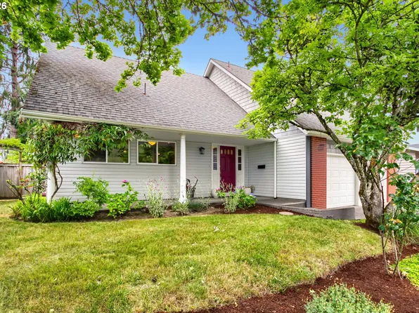 12935 SW Rita Dr, Beaverton, OR 97005