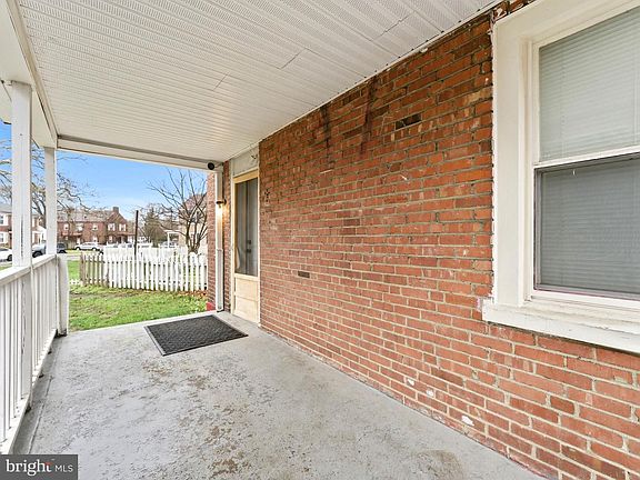 2nd image of 2976 N Congress Rd