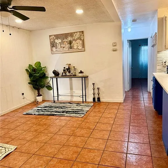 3365 Santa Fe Ave #21 — Photo 9