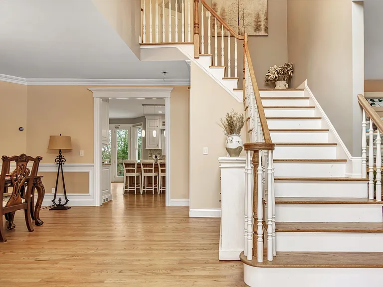 151 Chardonnay Dr — Photo 16