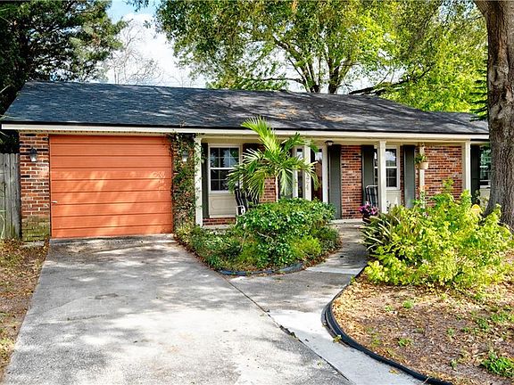 2nd image of 2124 Cordova Cir W