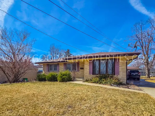 4106 66th St, Urbandale, IA 50322