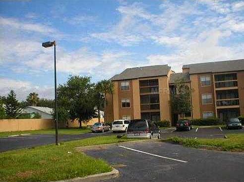 4th image of 2101 Cascades Blvd Unit 205