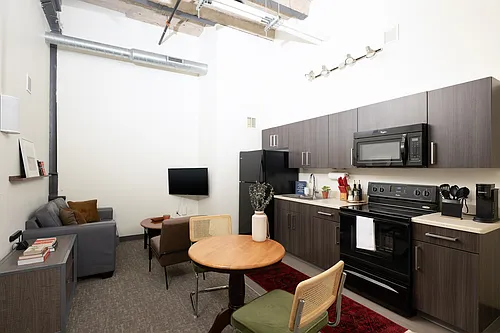1125 N 9th St #101 Photo 1