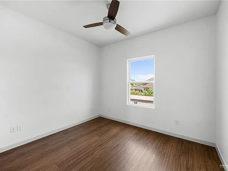 2312 Harmony Ln #D — Photo 10