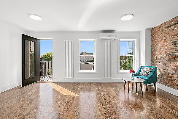 1st image of 702 5th Ave #2
