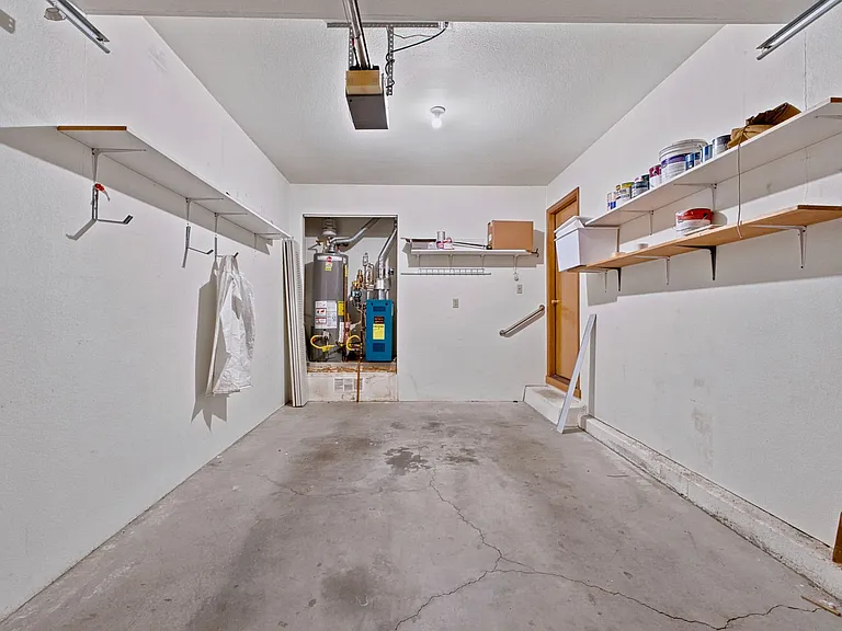 518 1/2 Eastgate Ct #1 — Photo 23