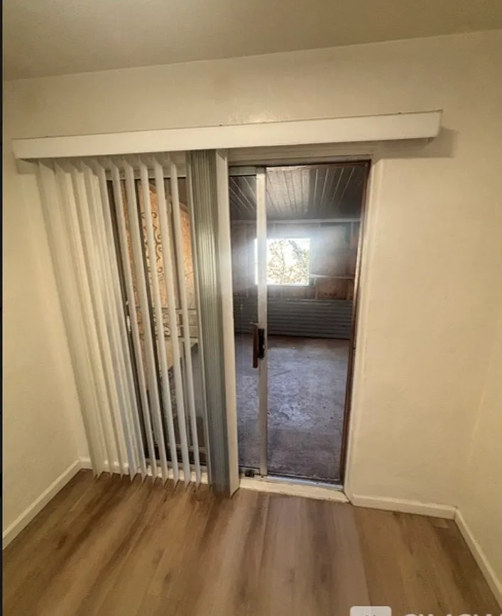3 bed, 1000 sqft, $1,500 — Photo 4