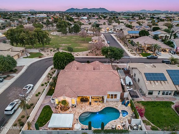 3rd image of 8641 W MARY ANN Drive