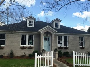 330 S Ravenel St, Columbia, SC 29205