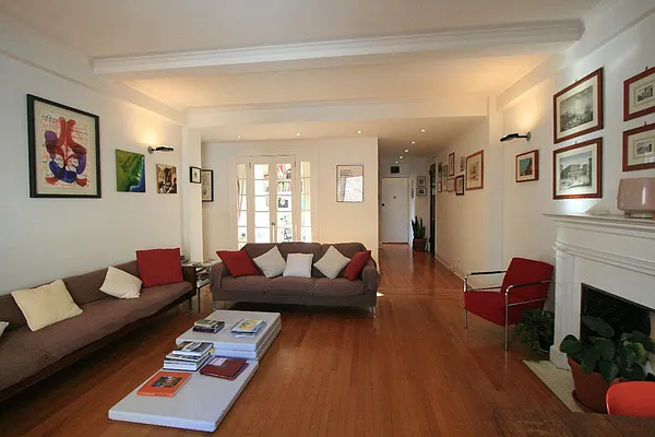 Sold by Real Direct | media 25