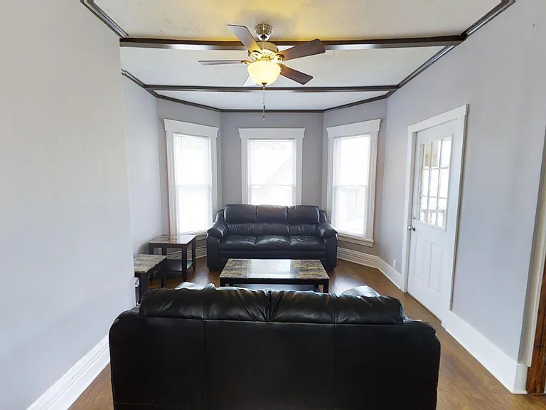410 Westcott St #3 — Photo 4