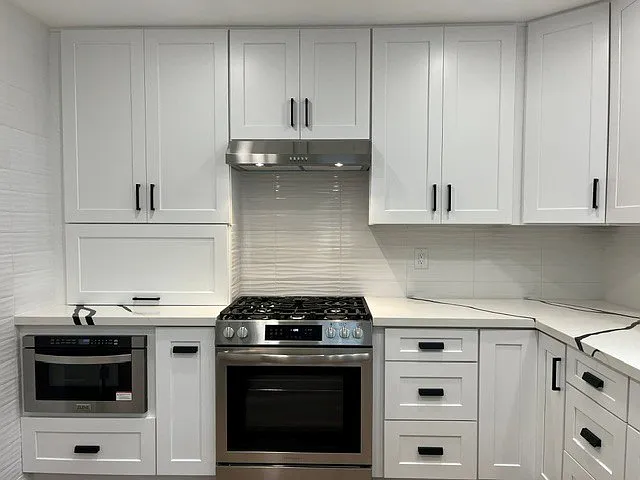 3 bed, 2.5 bath, 1472 sqft, $5,000 — Photo 4