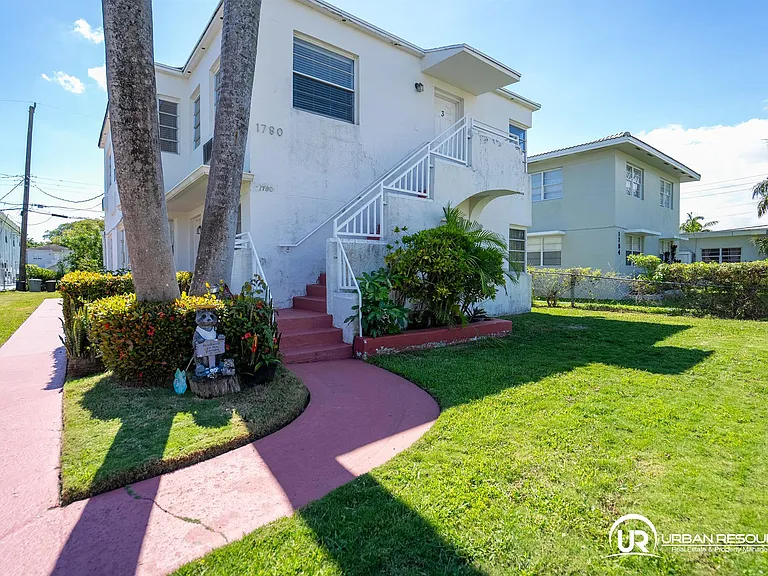 1780 Marseille Dr #2 — Photo 1